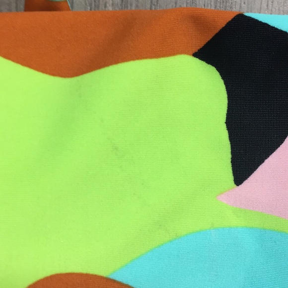 NWT Hula Honey Womens Floral Camo Halter Swim Top - Picture 3 of 4